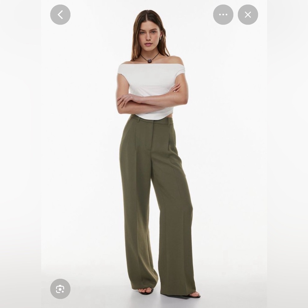 Aritzia Effortless Wider Pants Size 4 Tall - Olive - Like New